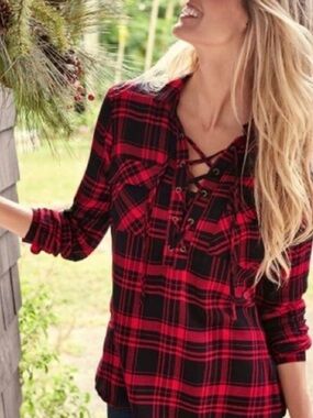 VENUS Plaid Shirt Laceup Tunic Top Red Black